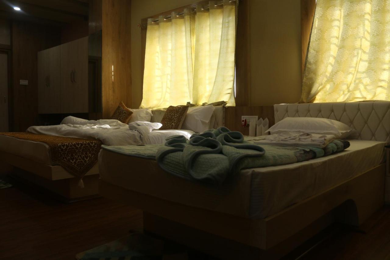 Hotel Himalaya Agartala Exteriér fotografie