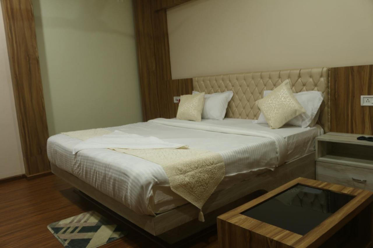 Hotel Himalaya Agartala Exteriér fotografie