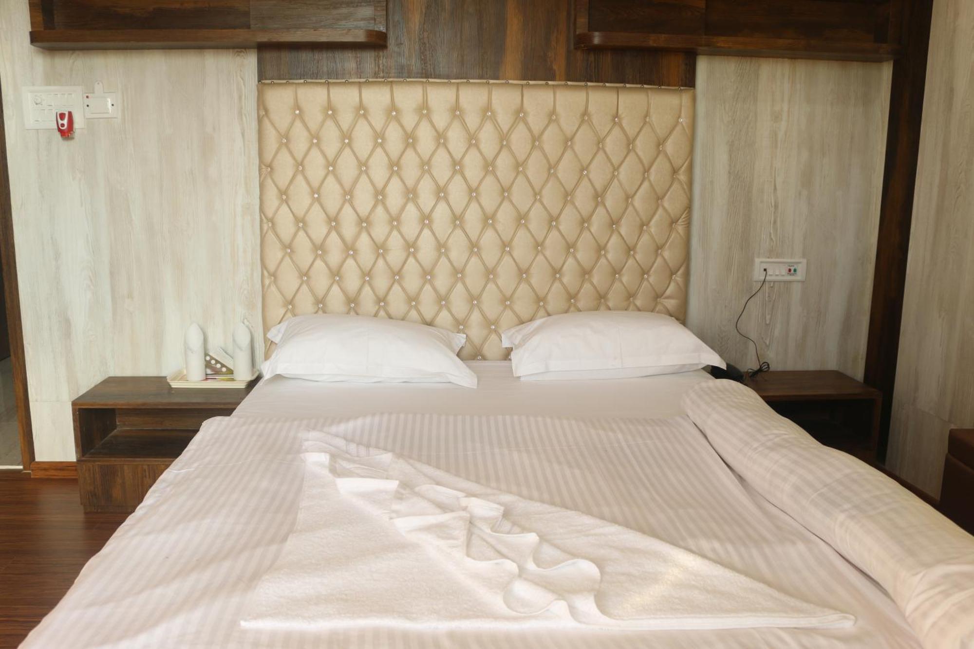 Hotel Himalaya Agartala Exteriér fotografie