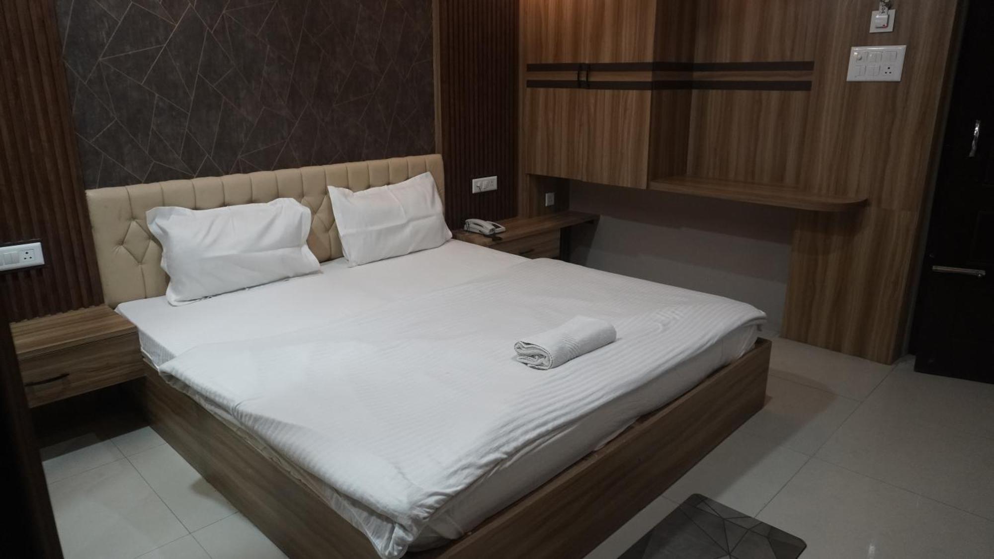 Hotel Himalaya Agartala Exteriér fotografie